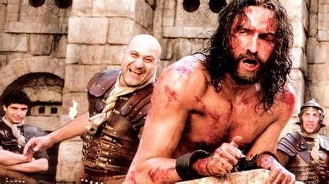 Viñeta del cómic mostrando la flagelación de Jesús