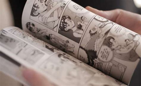 Ilustración comparativa de lectura de manga y cómic occidental