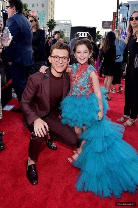 Actriz Alexandra Rachel Rabe como Morgan Stark