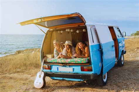 Ilustración de Ulysse en su viaje en furgoneta