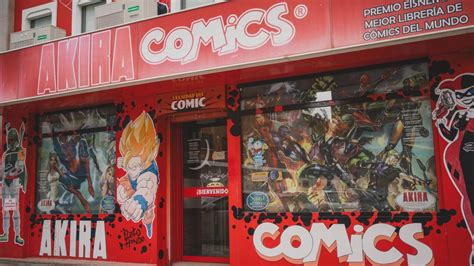 Fachada de Akira Cómics en Madrid