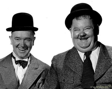 Laurel y Hardy en una escena cómica