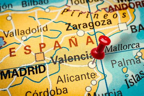 Mapa de España señalando Fuerteventura y Valencia