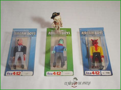 Publicidad de la serie de gasolineros de Airgam Boys.