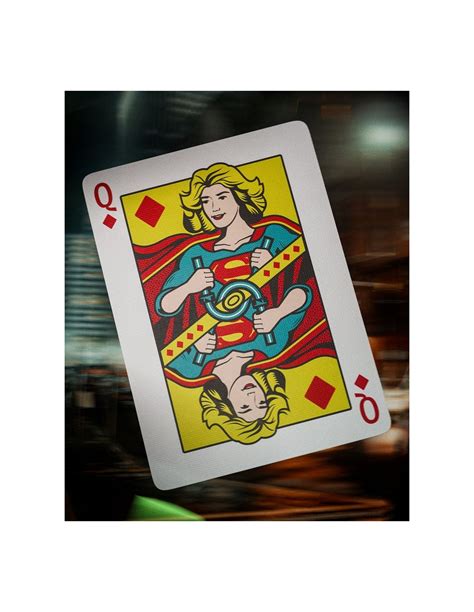 Colección de varias cartas de la baraja DC Comics Bombshells mostrando diferentes personajes
