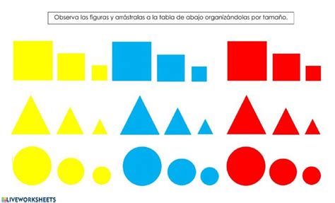 Figuras de Superman de diferentes tamaños y épocas.