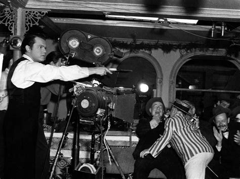 Fotograma de Helen Kane cantando