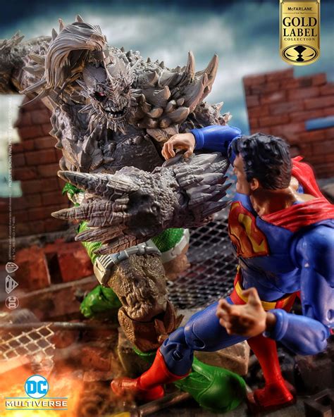 Ilustración del combate entre Superman y Doomsday