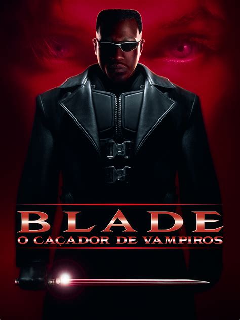 Blade enfrentándose a vampiros