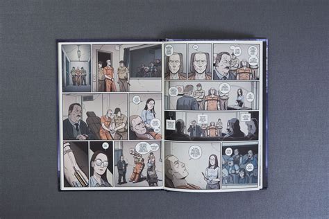 Ejemplos de diferentes formatos de cómic y novela gráfica.