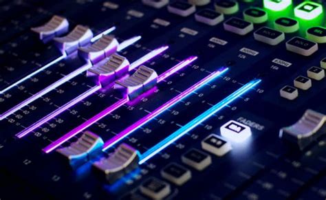Ejemplo de página de manga con diálogos y efectos de sonido