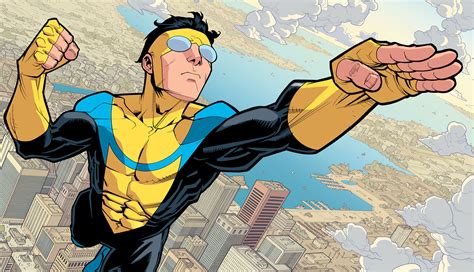 Mark Grayson en su traje de Invencible