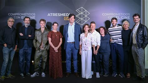 Póster de 'Idiotizadas' | Atresmedia Cine