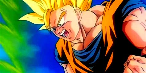 Goku transformándose en Super Saiyano
