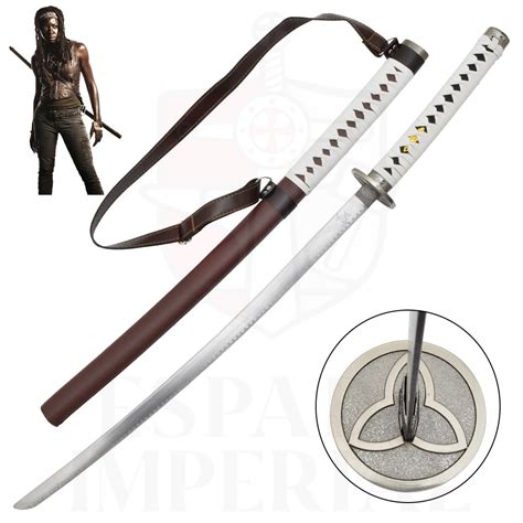 Ilustración de Michonne con su katana