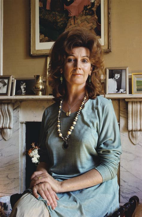 Retrato de Edna O'Brien