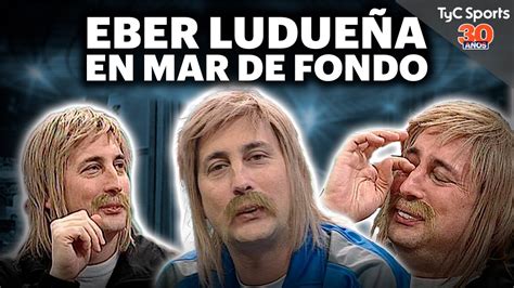 Eber Ludueña cantando su versión de 