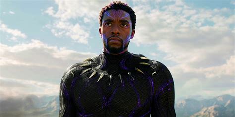 T'Challa como Black Panther