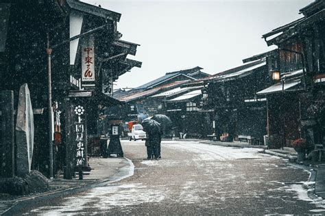 Paisaje rural japonés invernal