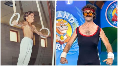 Víctor Ortiz como Wilbur realizando una acrobacia.