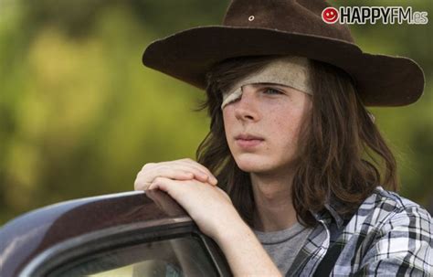 Carl Grimes con su parche en el ojo en los cómics