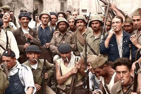 Fotografía de milicianos durante la Guerra Civil Española
