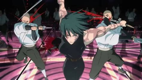 Maki Zenin luchando contra el Clan Zenin