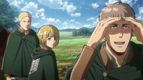 Jean, Armin y Reiner discutiendo la situación