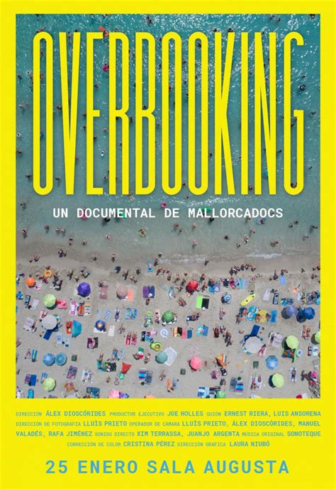 cartel de overbooking en un aeropuerto