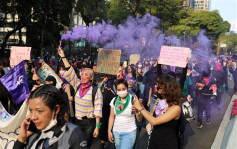 Mujeres árabes en protesta pacífica
