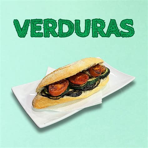 Detalle de tapas variadas en Bocatería Tebeo