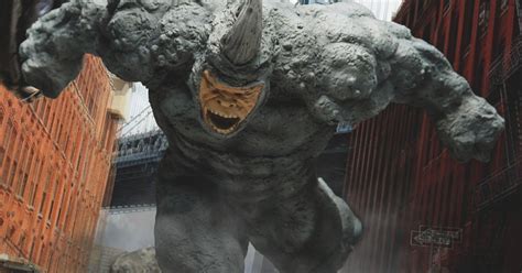 El villano Rhino