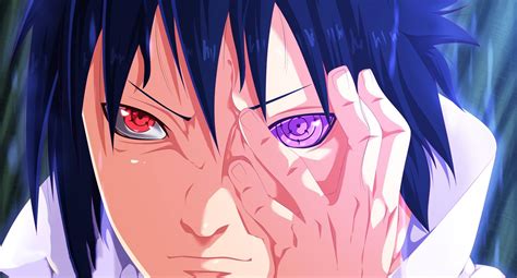 Sasuke Uchiha con Sharingan activado