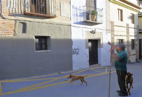 Duque Zigriel llegando a un pueblo