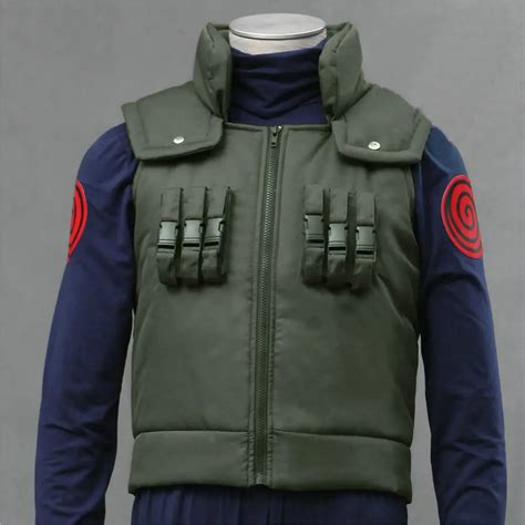 Detalle del chaleco táctico de Kakashi