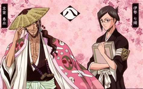 Shunsui Kyoraku ofreciendo su mano a Nanao Ise
