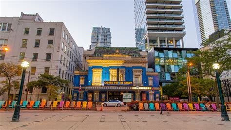 Escena del Distrito de Entretenimiento