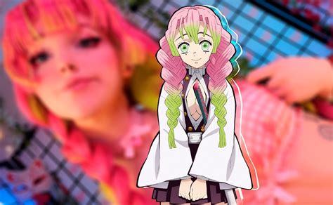 Comparativa de cosplay de Mitsuri Kanroji por LeesiBB