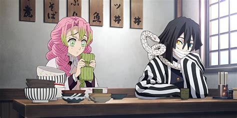 Iguro Obanai observando a Mitsuri Kanroji comer