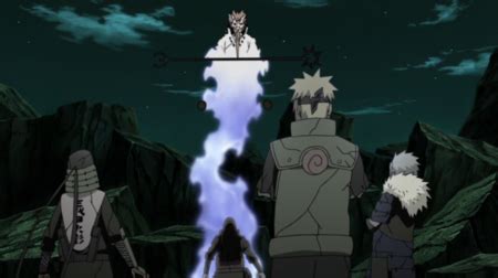 Hagoromo aparece ante los Cuatro Hokages
