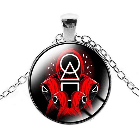 Collar con colgante de Eren Jaeger de Ataque a los Titanes