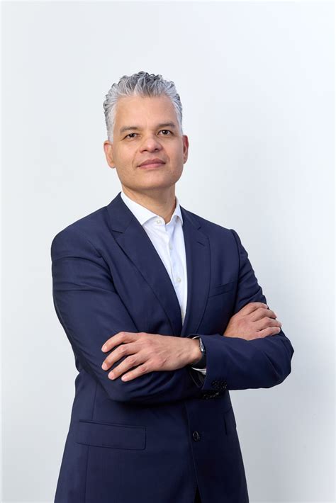 Uta en sus primeros años como líder del Distrito 4