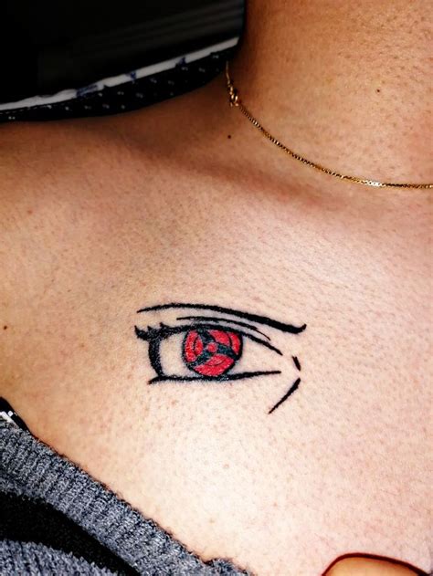 Diseño de tatuaje de Mangekyo Sharingan de Itachi