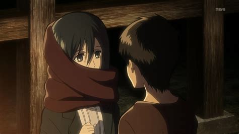 Mikasa se pone la bufanda