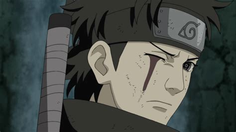 Shisui Uchiha confiando su ojo a Itachi