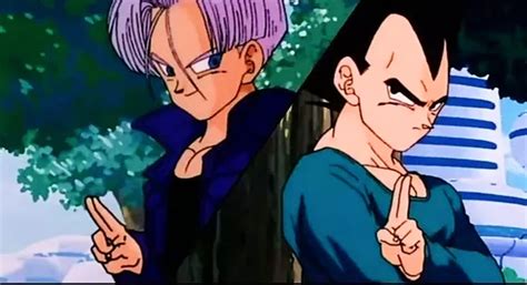 Trunks del Futuro y Vegeta entrenando