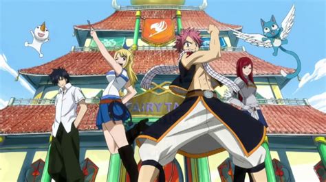 Miembros principales de Fairy Tail: Natsu, Happy, Lucy, Gray y Erza