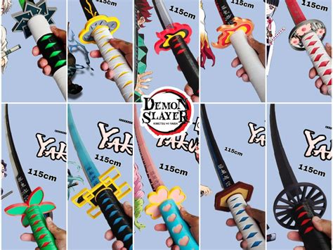 Personajes de Kimetsu no Yaiba con sus katanas
