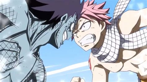 Natsu luchando contra Gajeel