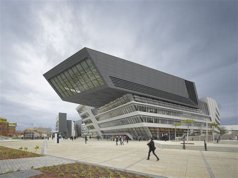 Diseño conceptual del centro de aprendizaje de la Universidad Politécnica de París
